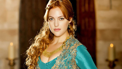 Meryem Uzerli küvette çırılçıplak çekildiği fotoğrafı paylaştı