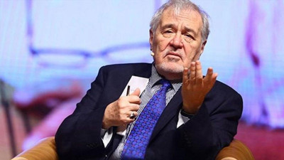 Prof. İlber Ortaylı, Fahrettin Koca ve hastanelerden TC ibaresini kaldıran Recep Akdağ'ın yaptıklarını adeta suratlarına çarptı. Ortaylı doktorların neden yurt dışına gittikleri yazdı