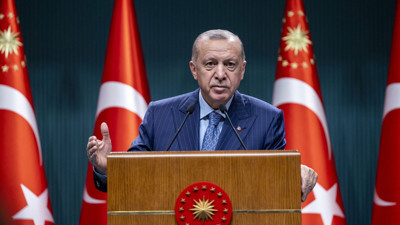 Erdoğan: Her evde, kapıcısında araba var. Şu anda 2. el araba yetişmiyor zaten