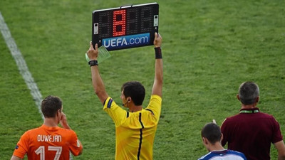 IFAB’dan ‘5 oyuncu değişikliği’ hamlesi