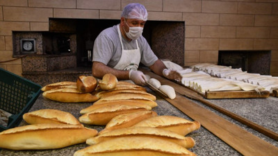 İstanbul'da ekmeğe büyük zam geldi