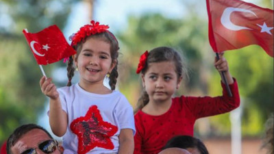 Cumhuriyet'in 98. yılı 81 ilde böyle kutlandı