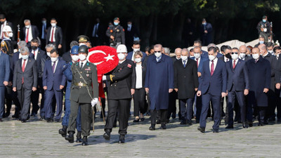 Fox TV, ANKA ve Cumhuriyet muhabirleri Anıtkabir'e alınmadı