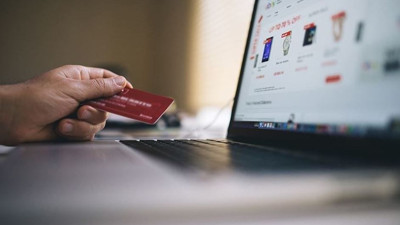 İnternetten alışveriş yapan herkesi ilgilendiriyor. Zorunlu poşet satışıyla ilgili tavsiye kararı