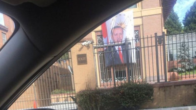 İYİ Partili Aytun Çıray'dan 29 Ekim’de ABD Büyükelçiliği’ne Erdoğan’ın fotoğrafının asılmasına tepki
