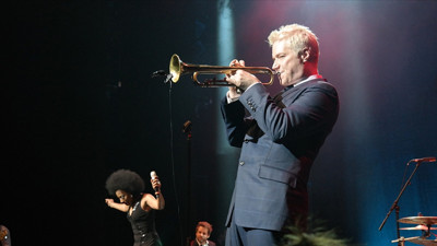 Grammy ödüllü Chris Botti, AKM'de konser verecek