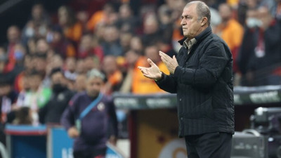 Galatasaray takım alıyor! Fatih Terim canlı yayında açıkladı
