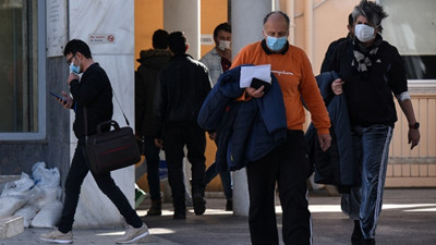 Yunanistan'da korona vakalarında rekor artış