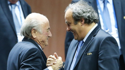 Blatter ve Platini dolandırıcılıktan yargılanacak