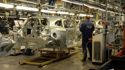 Otomotiv devi Ford korona aşısı olmayanları işten çıkarıyor