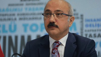 Lütfi Elvan'ın istifa ettiği iddialarına Saray'dan ilk açıklama