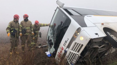Okul servisi kaza yaptı: Yaralılar var
