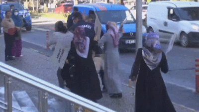 Adliye önünde gerginlik