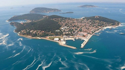 Cumhurbaşkanlığı kararı ile İBB'nin Marmara Denizi'ndeki yetkisi elinden alındı