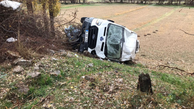 Yozgat'ta cenaze aracı devrildi. 1 ölü