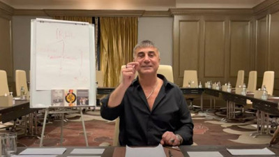 Sedat Peker video paylaştı. Türkiye'den aranıp kendisine söyleneni açıkladı