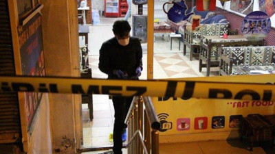 Barışmak için buluşan husumetliler, ortalığı savaş alanına çevirdi