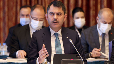 Bakan Murat Kurum AKP'li başkanı isyan ettirdi. Gergin dakikalar yaşandı