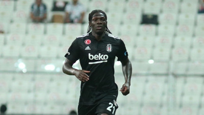 Beşiktaş'tan kadro dışı kararı