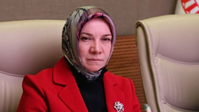 74 askerimizin katili Osman Öcalan için ''Türkiye'de gömülebilir'' dedi. AKP'li milletvekilinden canlı yayında skandal açıklama