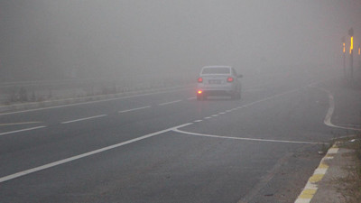 Bolu Dağı'nda yoğun sis! Mesafe 10 metreye düştü...