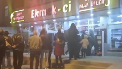 Zamlara isyan eden fırıncılar emek üretimini durdurdu