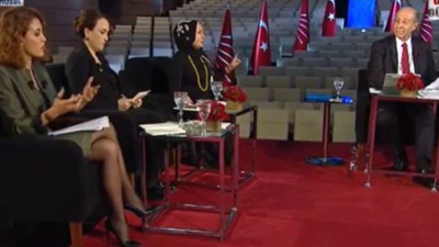 Habertürk’te Nihal Bengisu işareti verince Muharrem Sarıkaya Nagehan Alçı'ya bakın ne yaptı