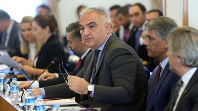 Bakan Mehmet Ersoy'dan iki itiraf birden: Orası Çiftlikbank gibi…