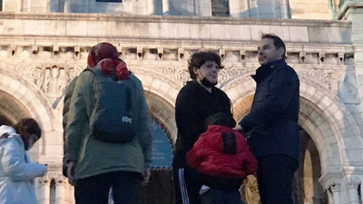 12 TL'yi gören euronun vatanı Paris'te tatil yapan Berat Albayrak'a Erdoğan ricası