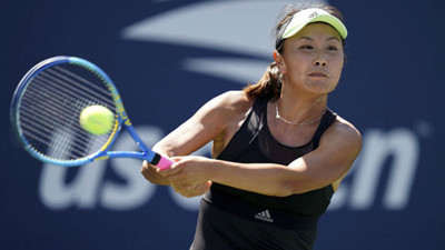 Üst düzey yetkililer tarafından tacize uğradığını söyleyen ve 19 gündür haber alınamayan Çinli tenisçi ortaya çıktı