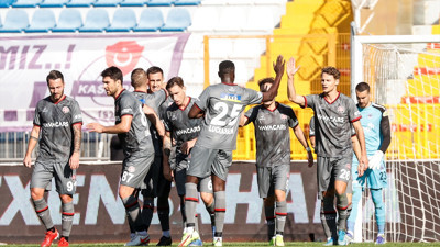 Karagümrük 3 golle galibiyete uzandı
