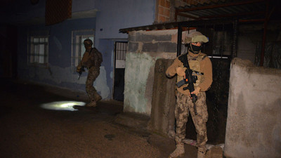 Adana'da PKK operasyonu: 17 gözaltı