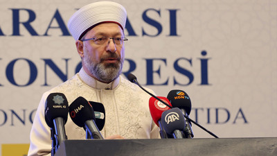 Ali Erbaş'tan yeni açıklama: Her çocuk Müslüman doğar, ailesi onu Hristiyan, Yahudi yapar