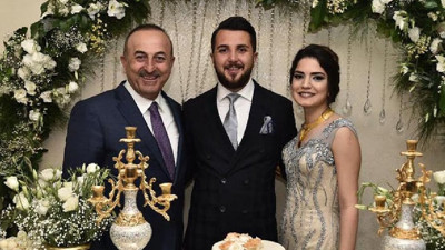 Sınavlarda son sıralarda yer almasına rağmen Çavuşoğlu'nun akrabası mülakatta çok başarılıymış
