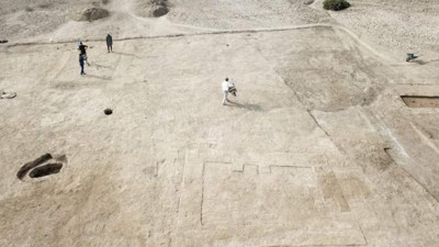 Irak'ta Emevi dönemine ait cami bulundu