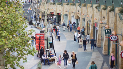 Hollanda'da 13 kişide Omicron varyantı görüldü