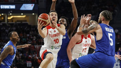 12 Dev Adam Büyük Britanya'yı farklı mağlup etti