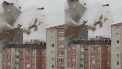 İstanbul'da fırtına kabusu. Binanın çatısı kağıt gibi uçtu