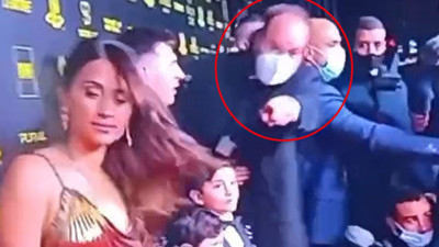 Helal olsun Messi'ye.. Ballon d'Or ödül töreninde kriz! Lionel Messi eşi Antonela böyle sahip çıktı