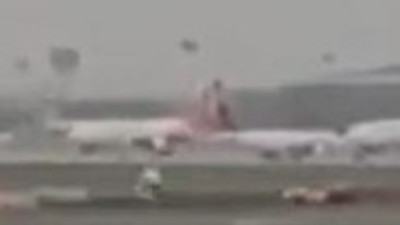 Kahraman aproncu THY uçağını kurtardı