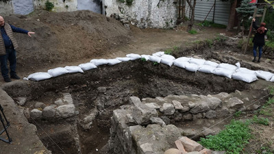 Kazmayı vurdukları her yerden tarih çıkıyor