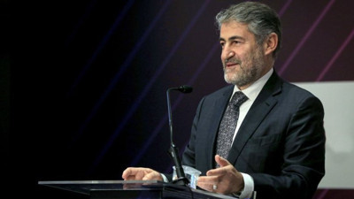 Yeni Bakan Nureddin Nebati: Cumhurbaşkanımızın gösterdiği güvene layık olmayı Rabbim nasip etsin