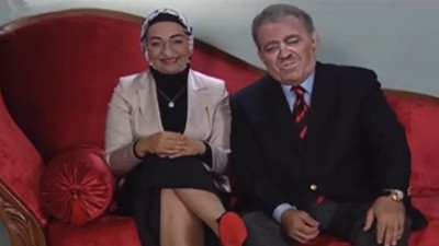 Candaş Tolga Işık döneme damga vuran Abdullah Gül skecini tekrar hatırlattı