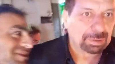 Erman Toroğlu kafası iyiyken yakalandı! Sosyal medya bu görüntüleri konuşuyor