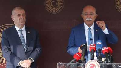 Zafer Partisi'nde istifa