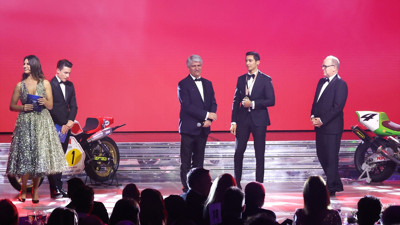 Dünya Superbike şampiyonu Toprak Razgatlıoğlu, ödülünü aldı