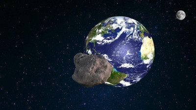 5 milyar dolarlık göktaşı Dünya yörüngesinde
