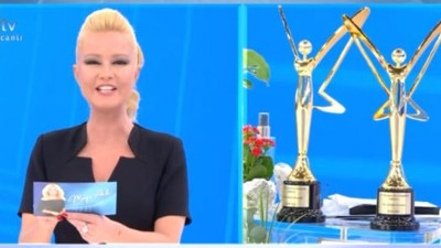 Müge Anlı Bahçeli ile ne konuştuğunu canlı yayında açıkladı