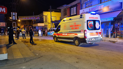 Sokak ortasında silahlı kavga