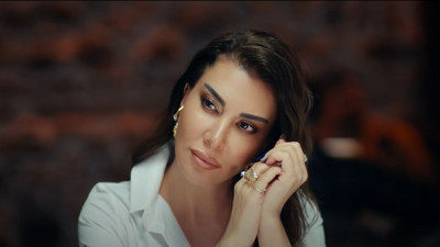 Ebru Yaşar’ın merakla beklenen sürprizi görücüye çıktı